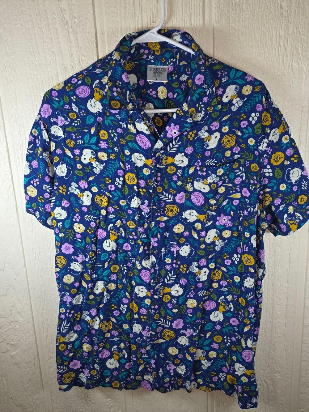 Men's Peanuts Navy Short-Sleeve Floral & Character Button-Down Shirt, Size Large